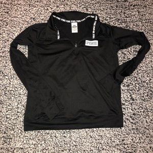 VS PINK long-sleeved shirt